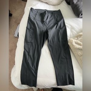 Grey leggings. Worn once. Dot confirmed size 6. 20’ inseam